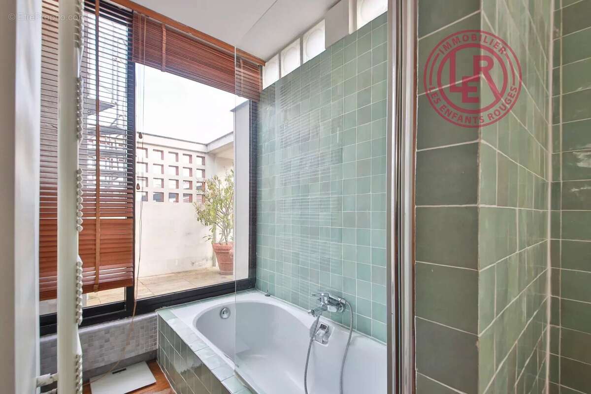 Maison à PARIS-15E