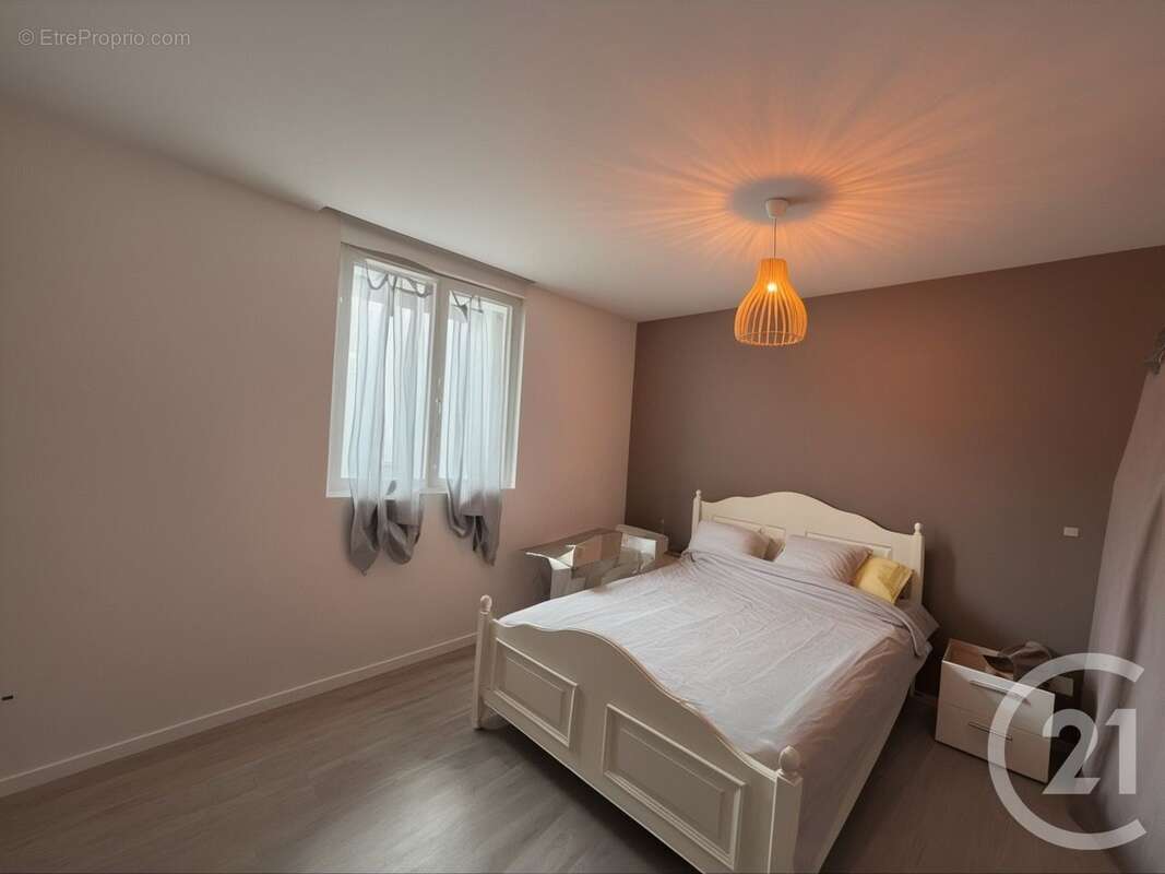 Maison à SAINT-ANDRE-DE-CUBZAC