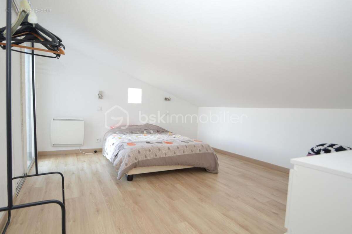 Villa T7 avec piscine, appartement à l'étage et un studio - photo 15