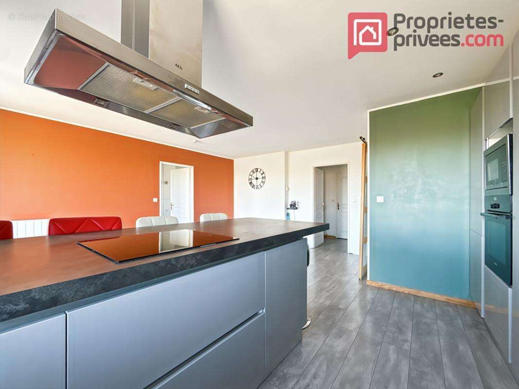 Appartement à LA CHAPELLE-D'ARMENTIERES