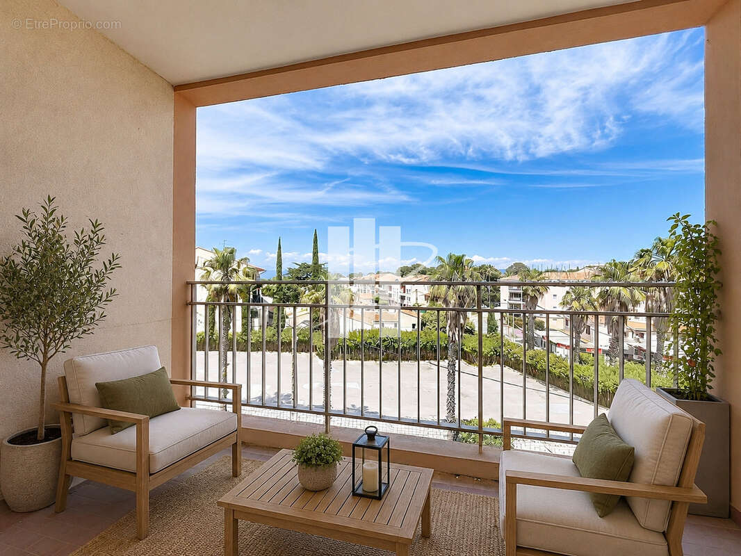 Appartement à FREJUS