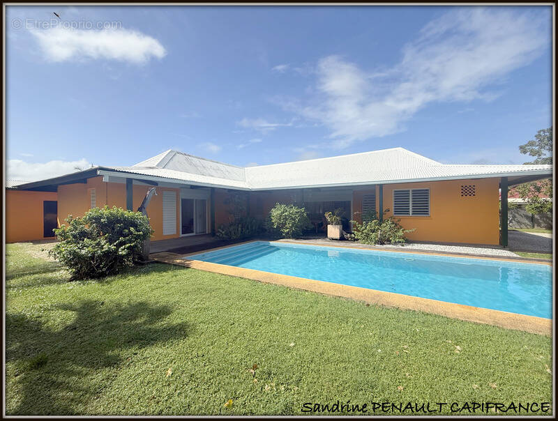 Maison à KOUROU
