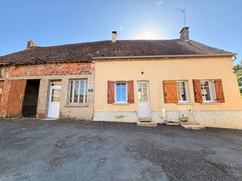 Maison en pierre entièrement rénovée, 95m², avec dépendances, terrain de 1154m² 148 000 € - photo 44