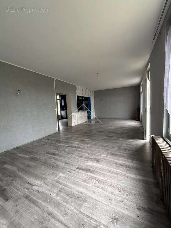 Maison à SAINT-POURCAIN-SUR-SIOULE