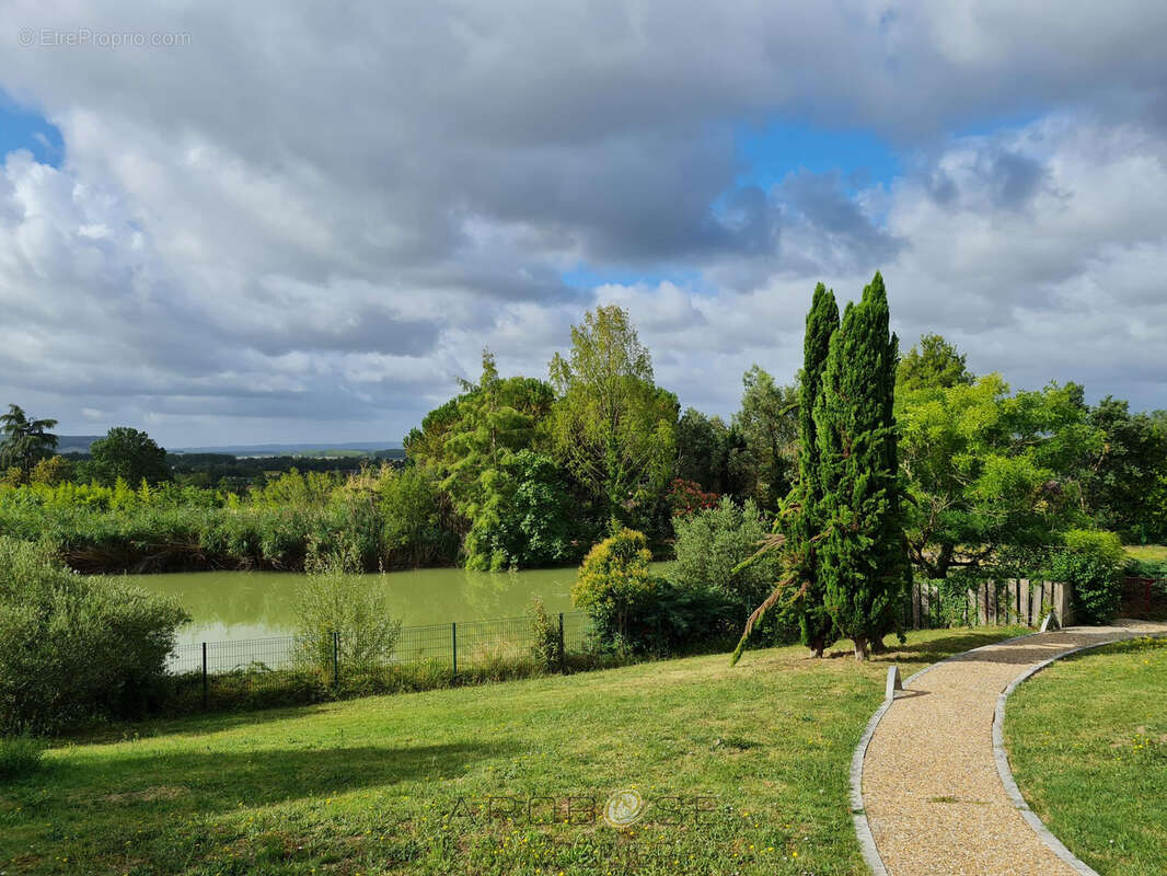 Propriété d'exception dans un environnement calme avec vue ! - photo 30