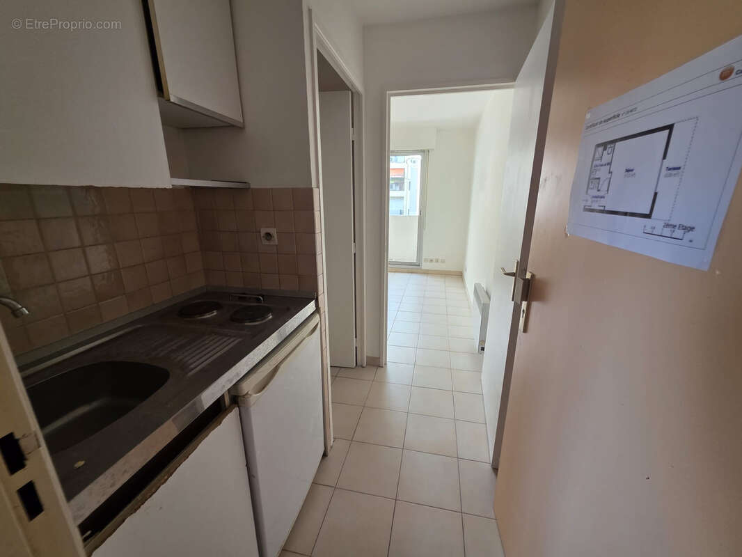 Studio ideal investisseur - gare du sud - photo 4