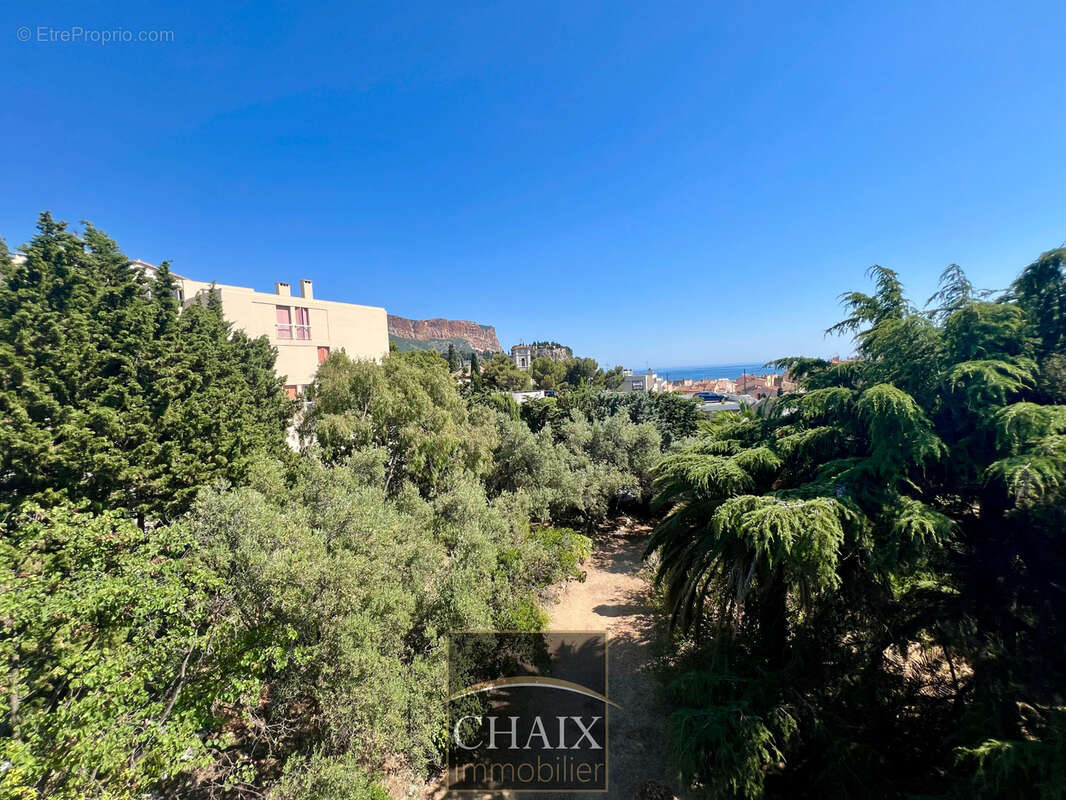 13260 CASSIS - Appartement rare vue imprenable! - photo 16