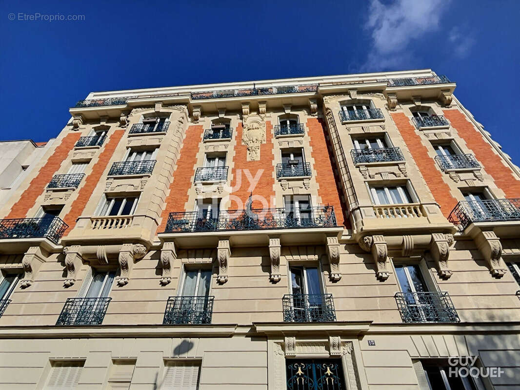 Appartement à AUBERVILLIERS