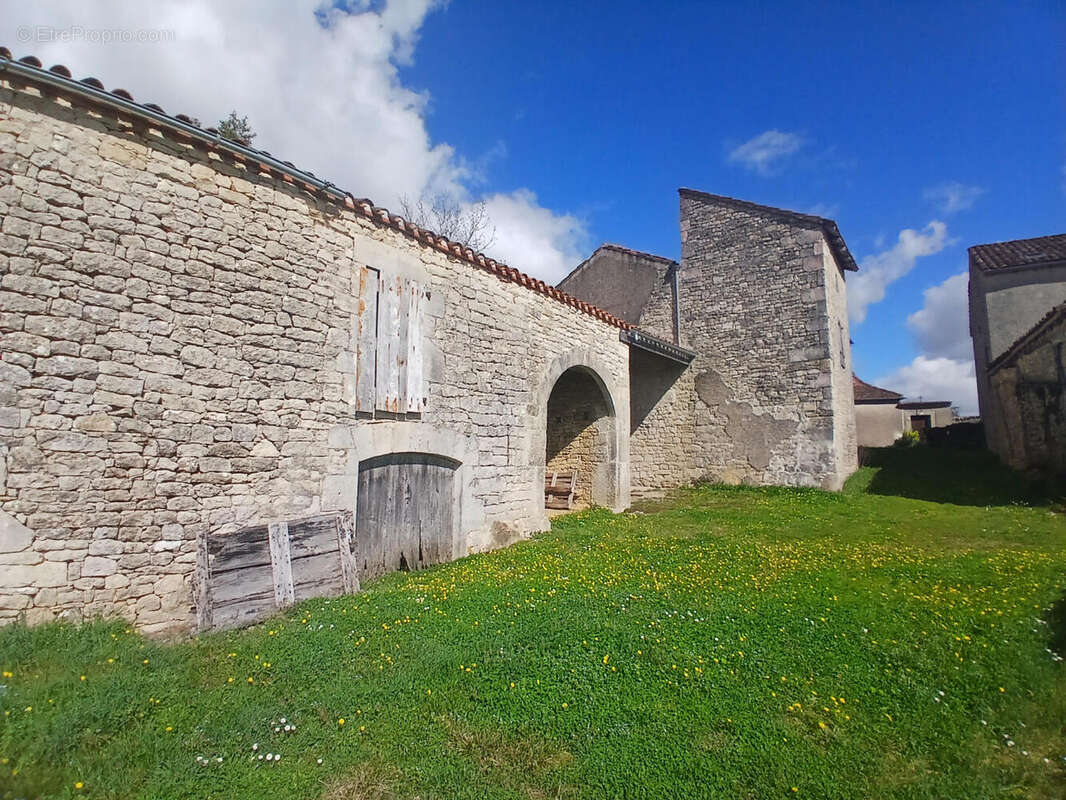 20260310_140115 - Maison à CAHORS