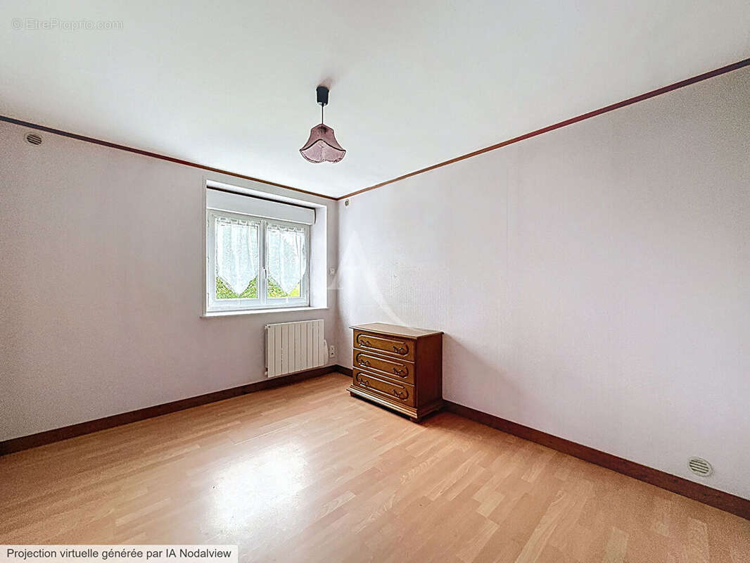 Maison à LE CELLIER