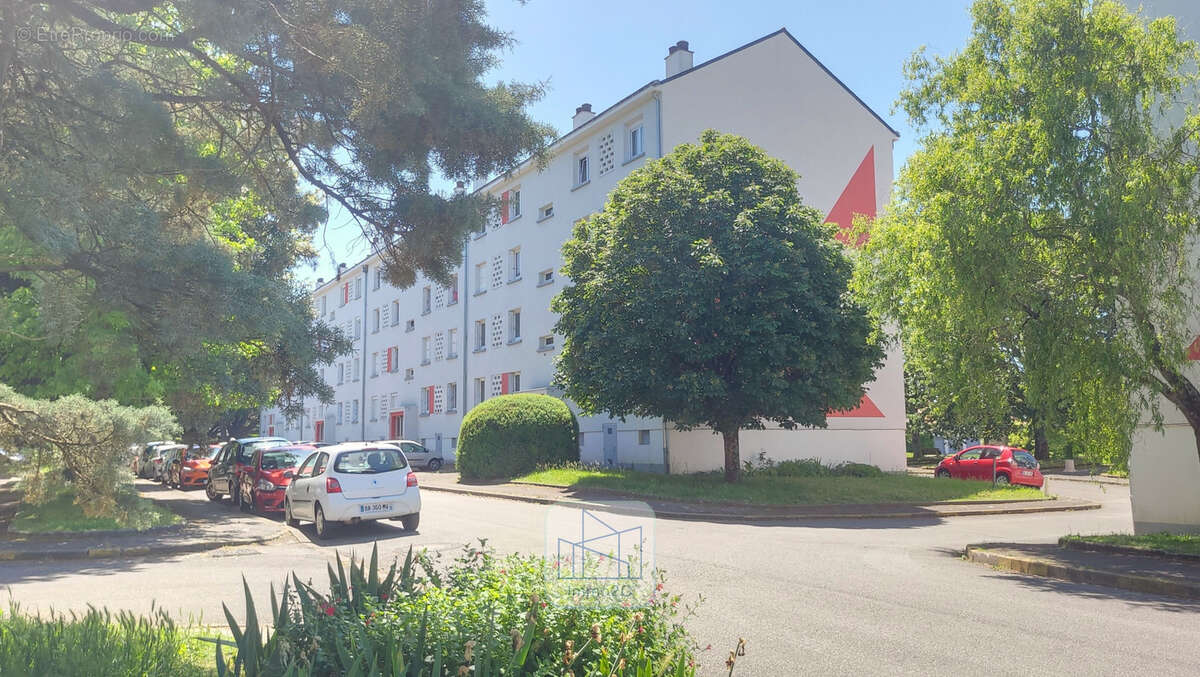 Appartement à REZE