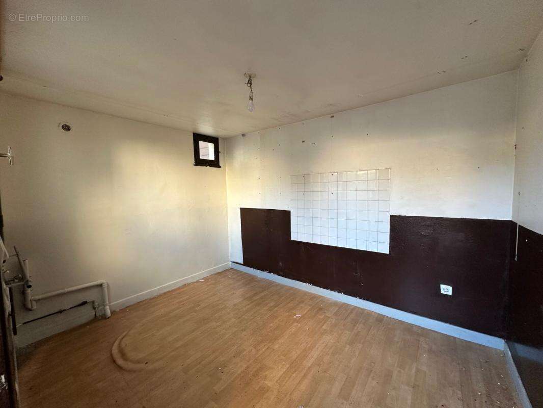Maison de ville avec extérieur - photo 12