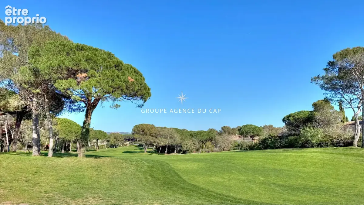 Saint raphael les golfs appartement 4 pieces dernier etage avec garage - photo 8