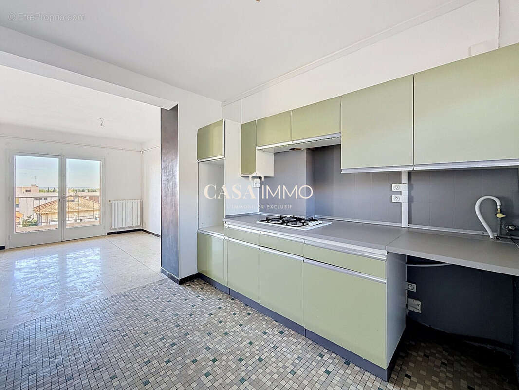 Appartement à HYERES