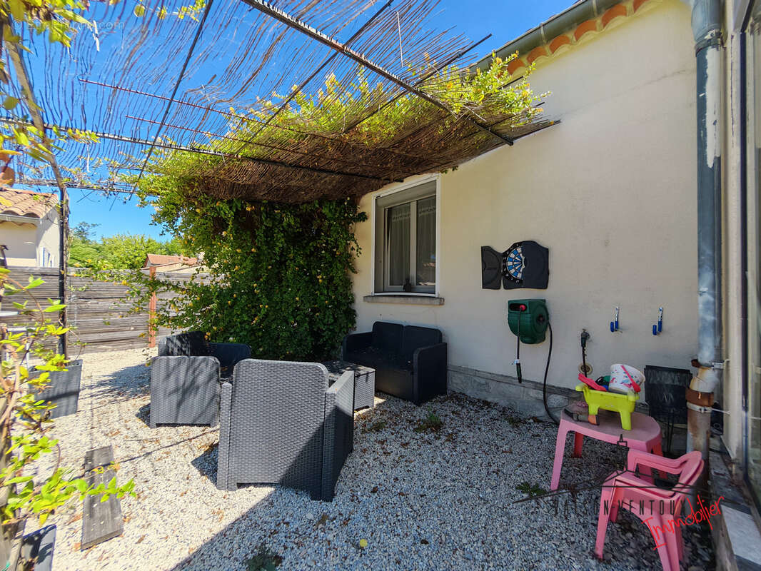 Maison à VAISON-LA-ROMAINE