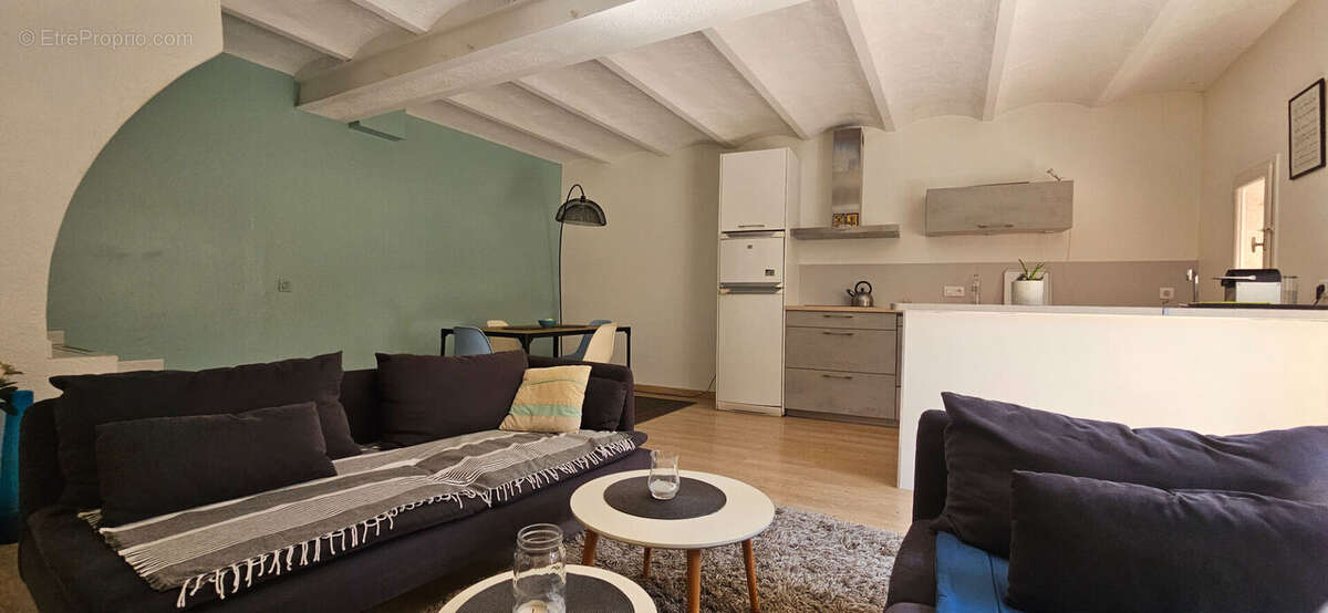 Maison à EGUILLES
