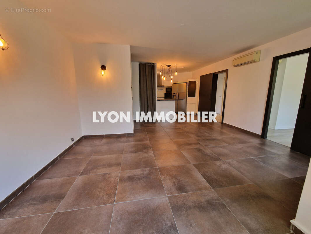Appartement à LYON-3E