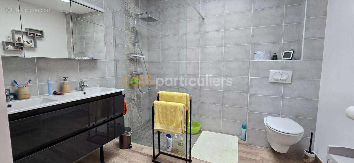 Maison à VAUX-SUR-MER