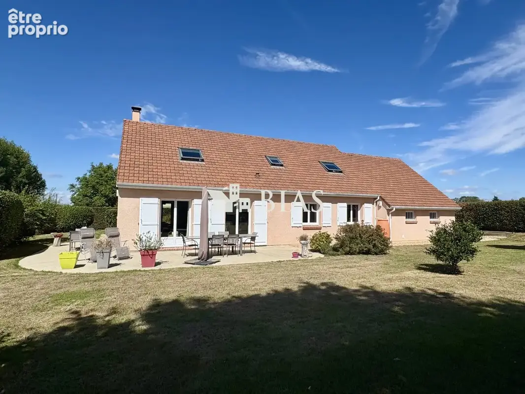 Maison à HAUVILLE