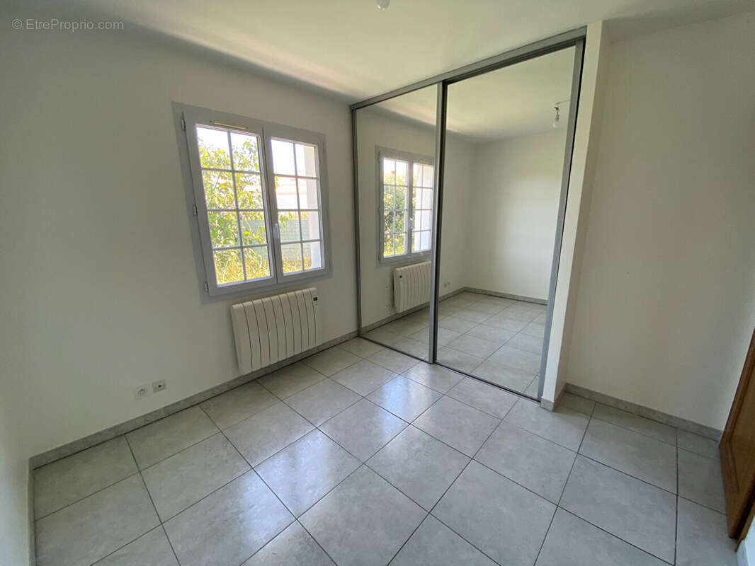 Maison à LA BREE-LES-BAINS