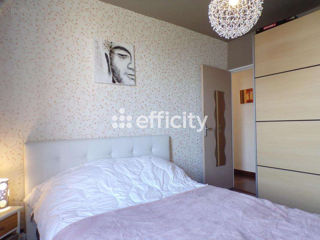 Appartement à LE PONTET