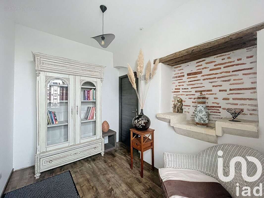 Photo 4 - Commerce à LESCAR