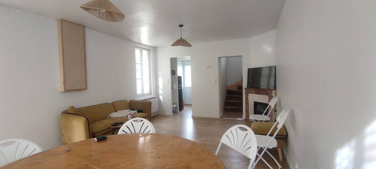 PIECE DE VIE  - Maison à TOURS