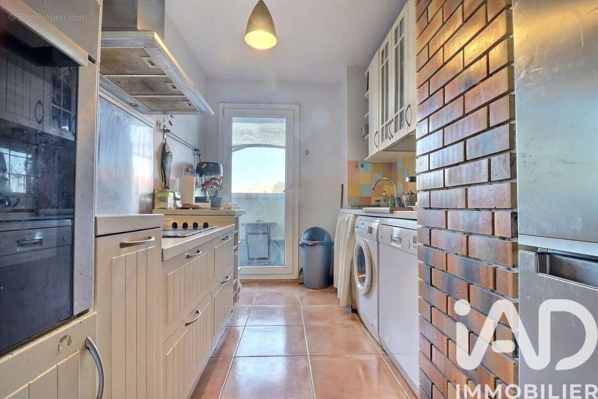 Photo 6 - Appartement à MARSEILLE-9E