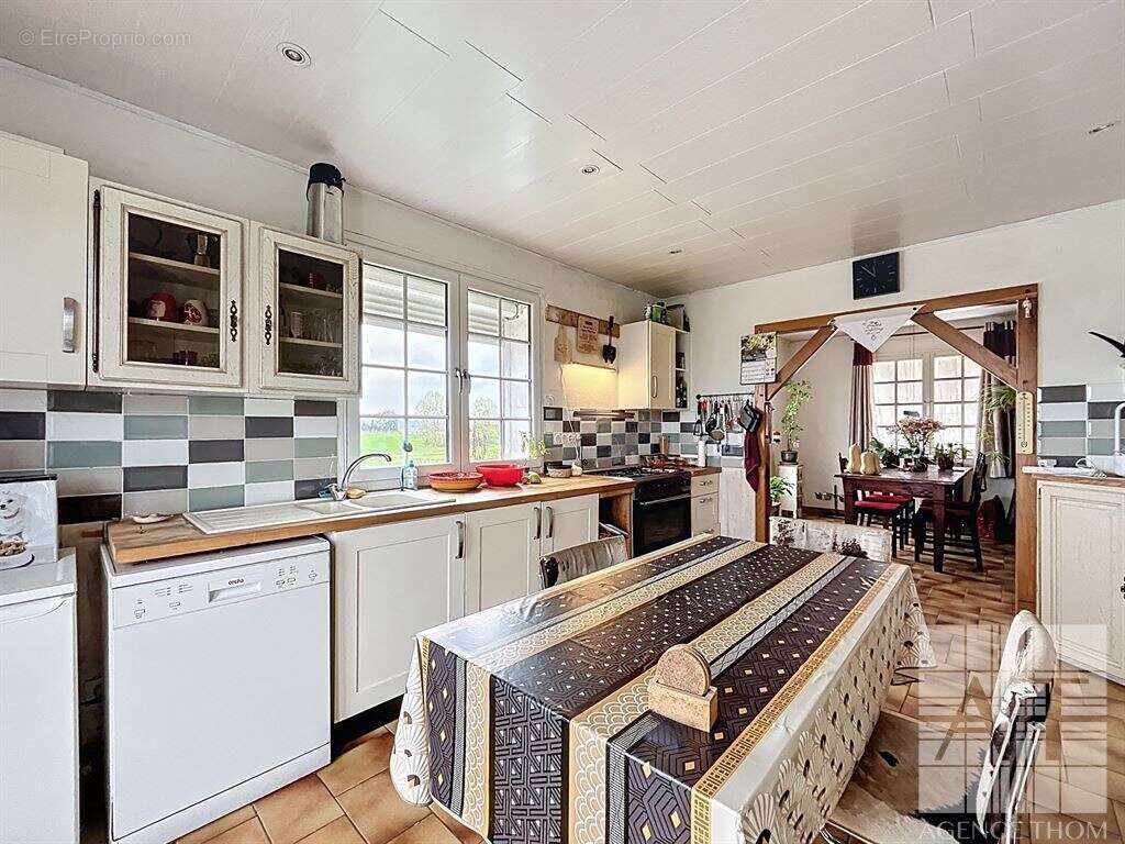 Maison à SAINT-AUBIN-DU-DESERT