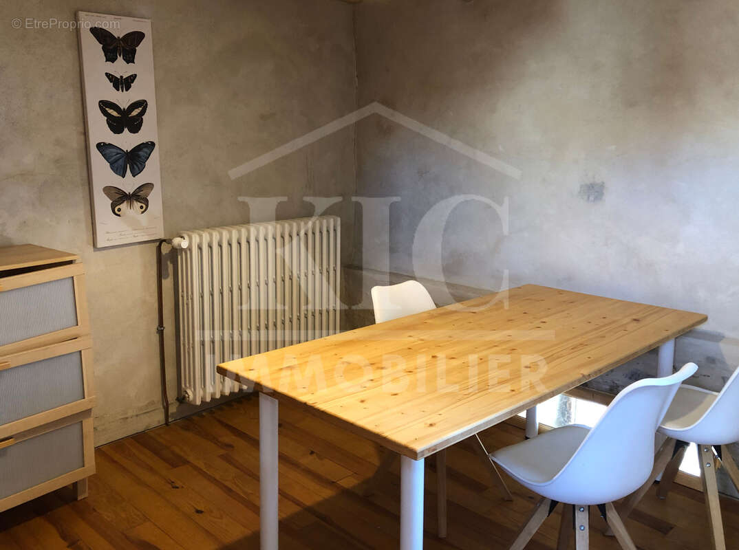 Appartement à CARCASSONNE