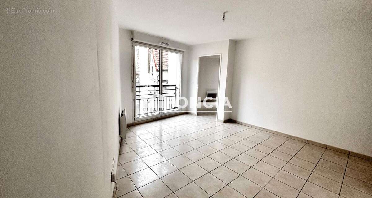 Appartement à PARIS-19E