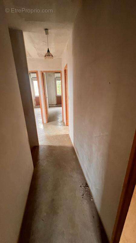 Maison à VILLENEUVE-SUR-BELLOT