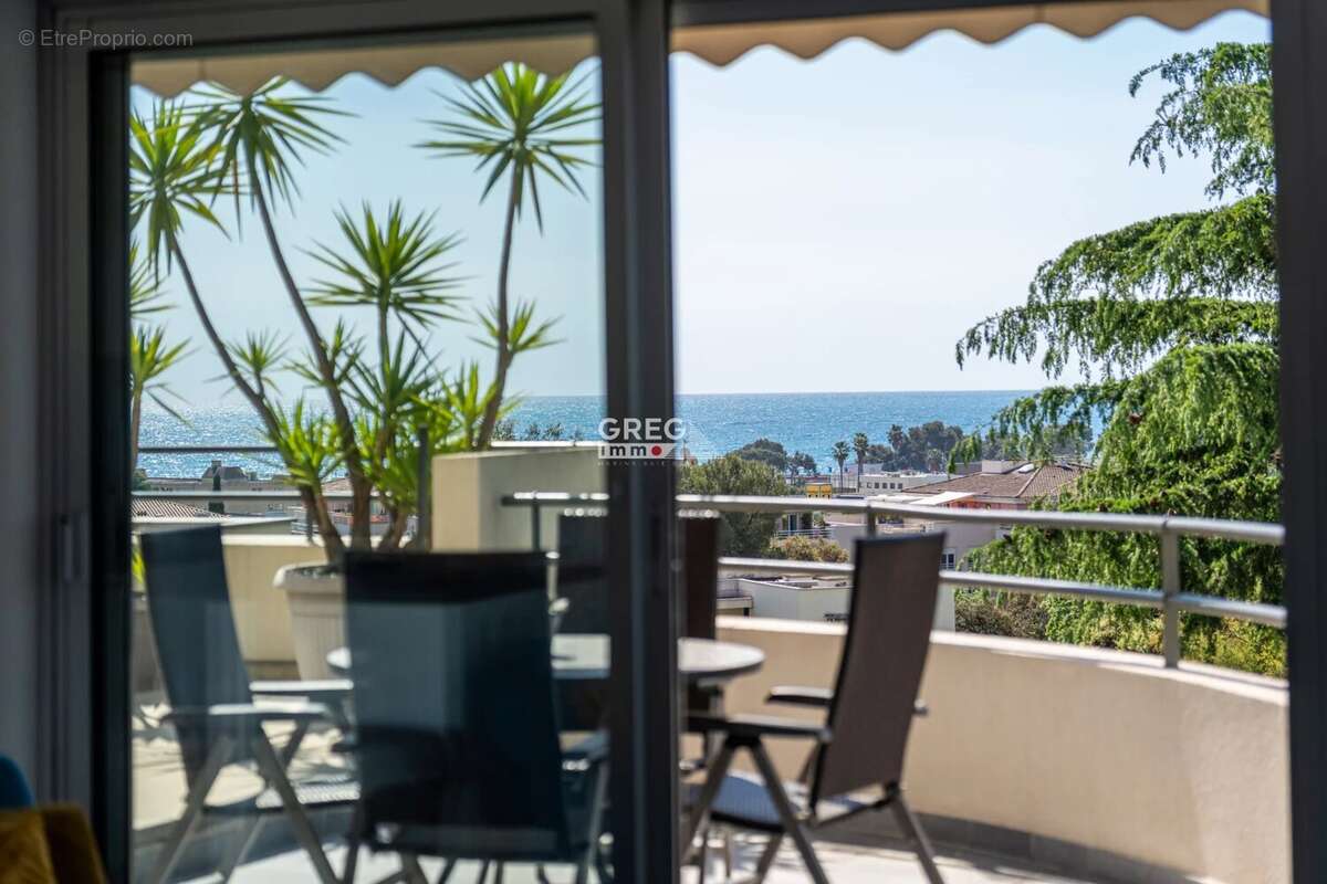 Appartement à VILLENEUVE-LOUBET