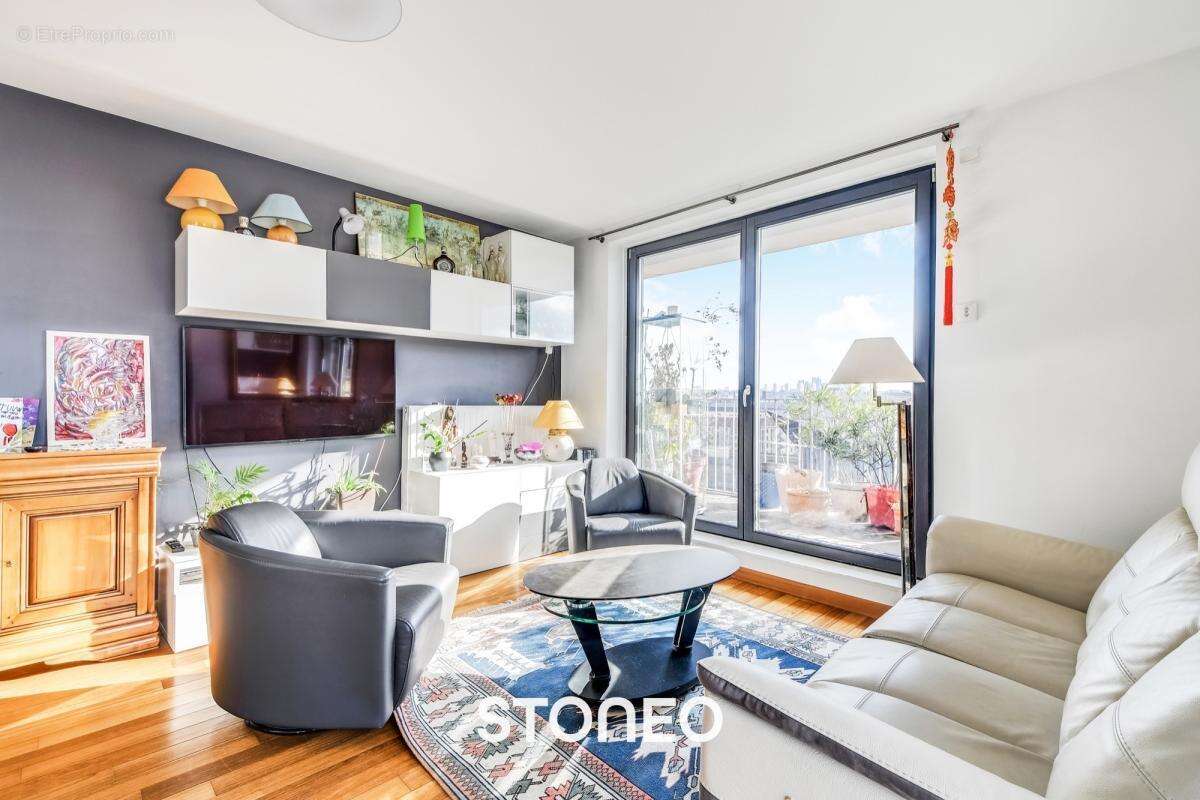 Appartement à PARIS-19E