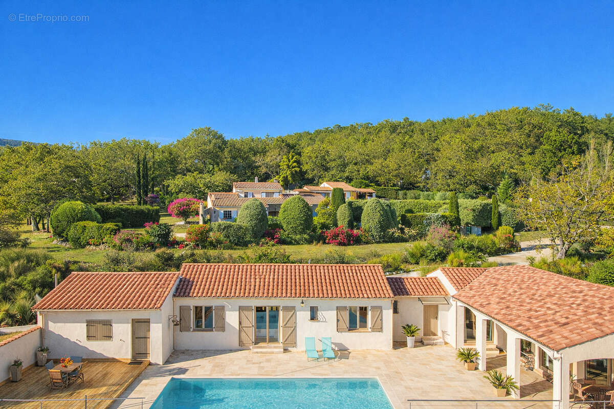 Maison à FAYENCE