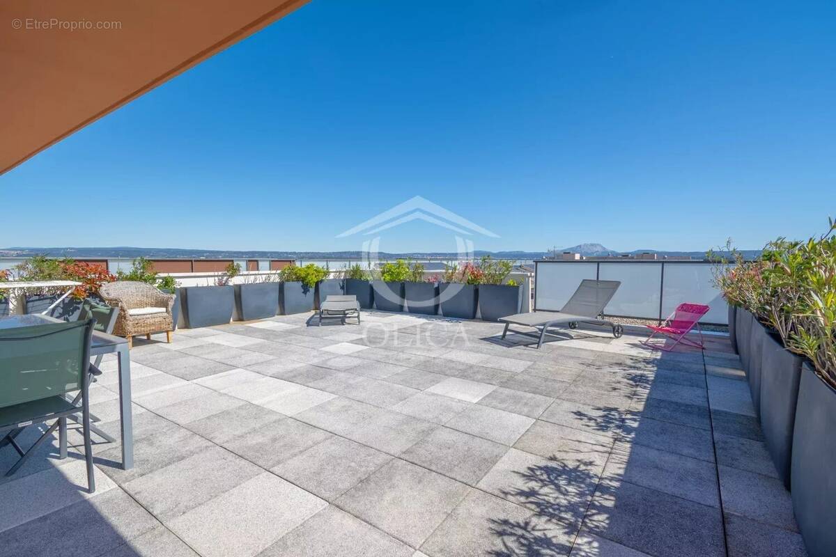 Appartement à AIX-EN-PROVENCE