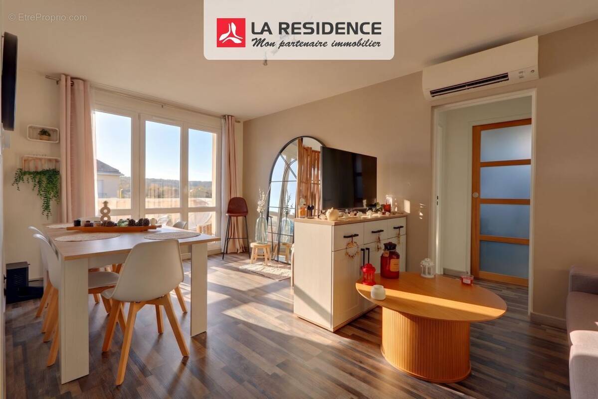 Appartement à TAVERNY