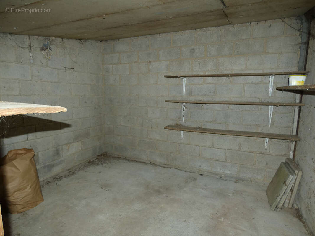 Maison à SAINT-HILAIRE-DU-HARCOUET