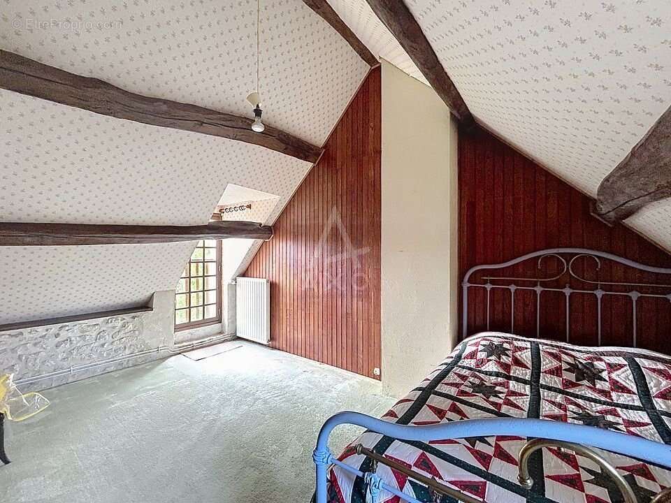 Maison à BELLOU-SUR-HUISNE