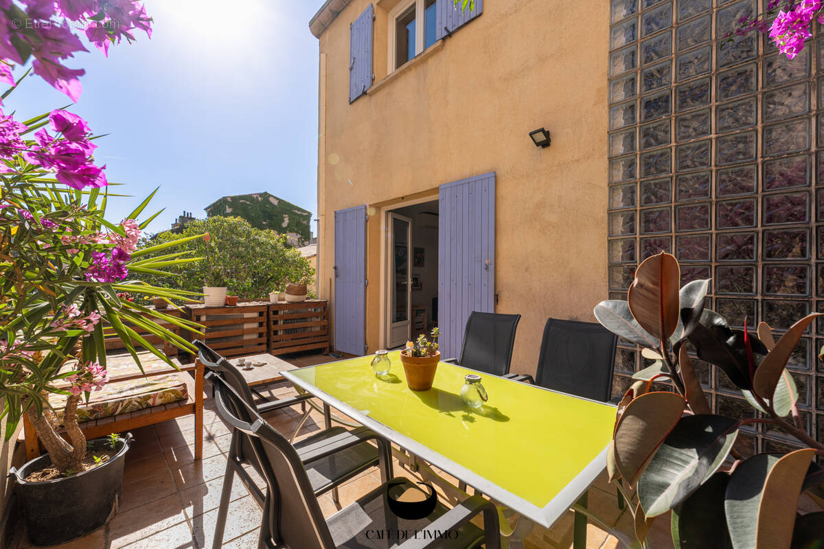 Maison à MARSEILLE-5E