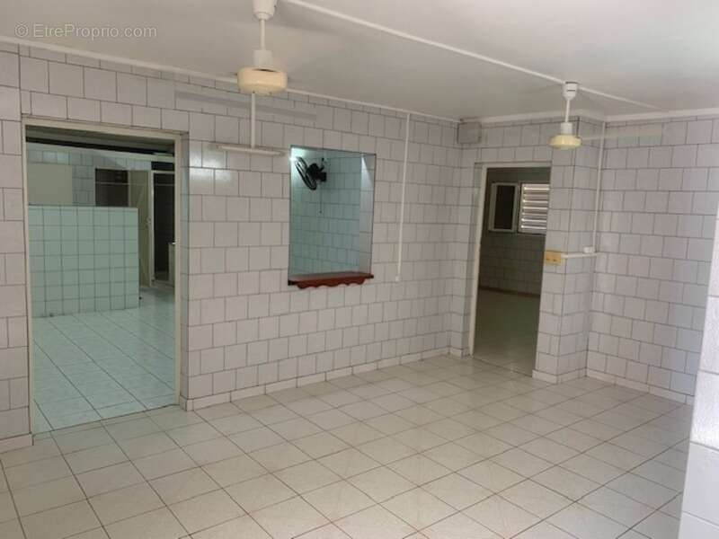 Maison à CAPESTERRE-BELLE-EAU