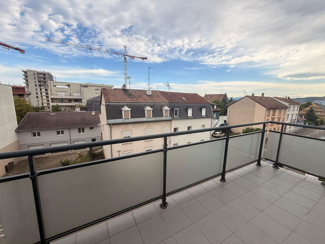 À vendre   Appartement 2 pièces de 42m2 à Saint-Louis - photo 4