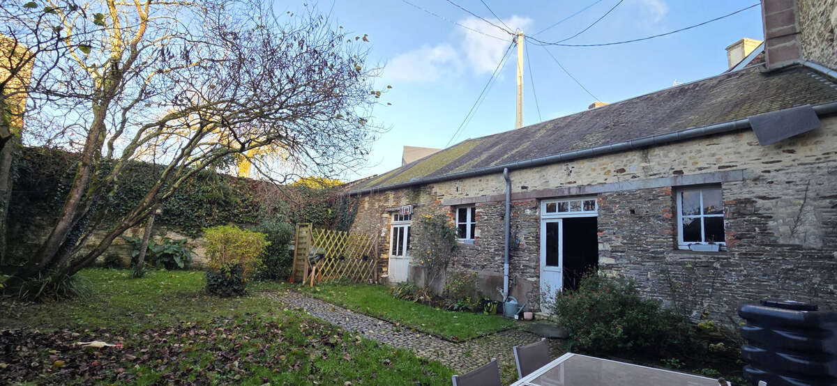 Maison à BALLEROY