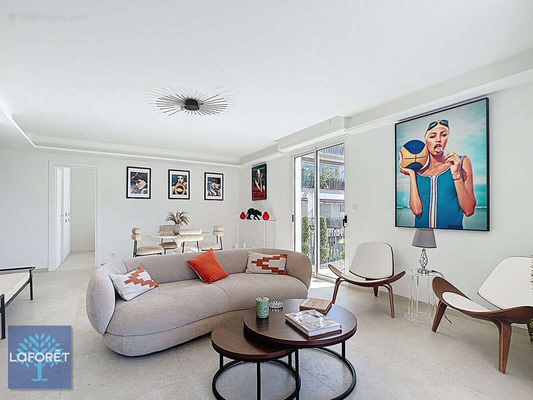 Appartement à CANNES