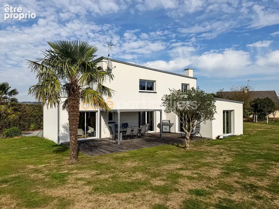 Maison contemporaine- Cadre privilégié 1 hectare de terrain à Condé-sur-Vire - photo 1