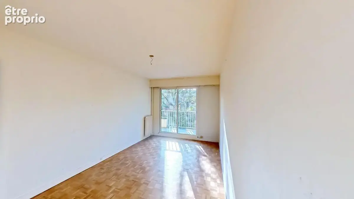 Boulogne Nord - rue Emile Dunois - Appartement avec balcon - photo 9