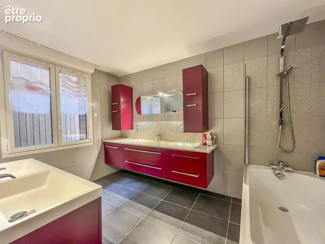 Maison 10 pièces 363 m² à vendre à Magny-En-Vexin (95420) - photo 7