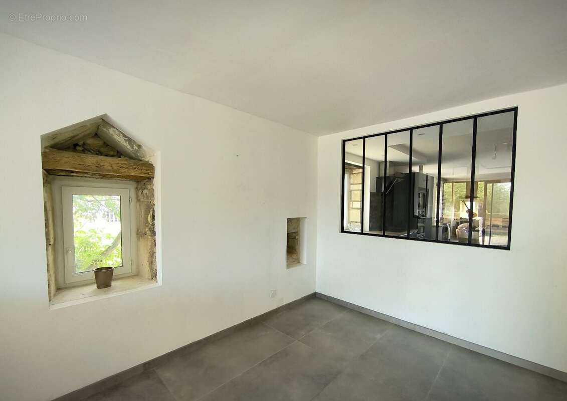 Maison à UZES