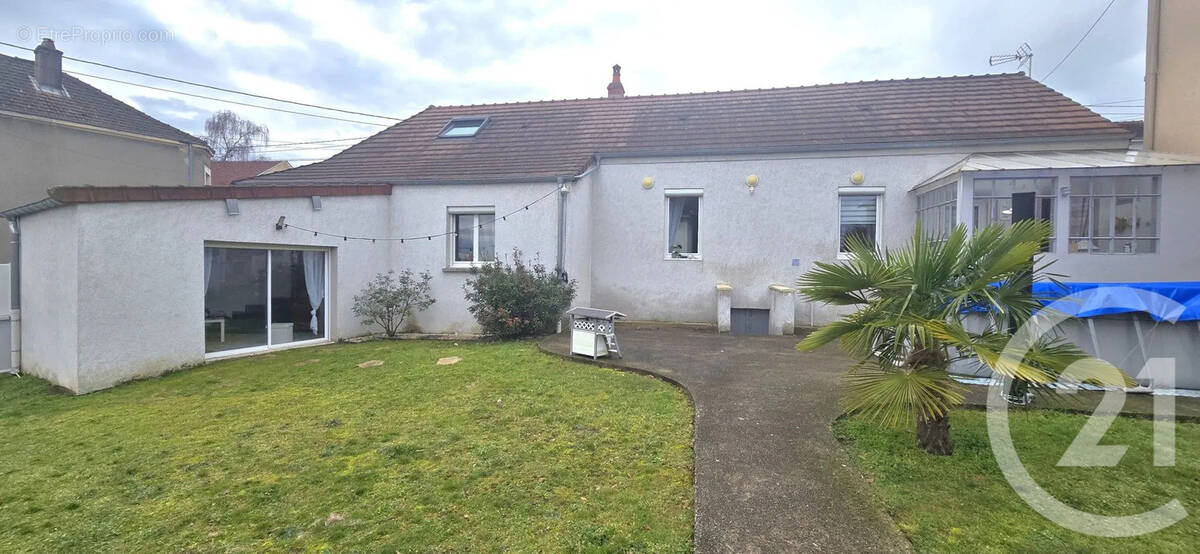 Maison à LE CREUSOT