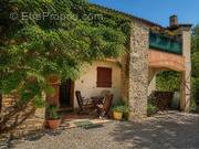 Maison à ESPARRON-DE-VERDON